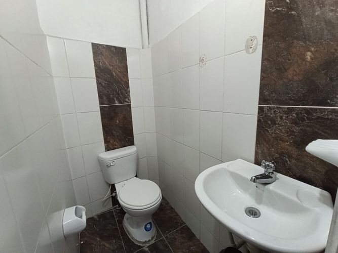 Bodega en arriendo en Campo Alegre, Medellín, 230 m² · foto 10 de 17