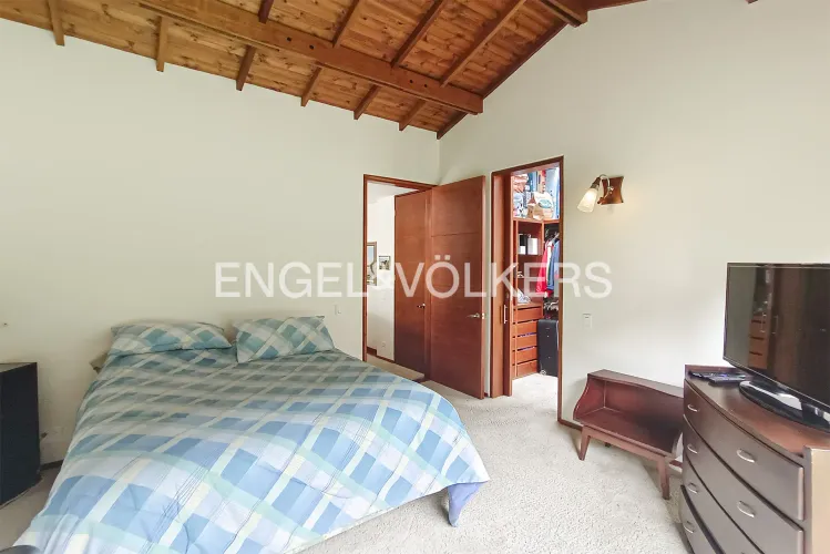 Casa de 3 alcobas en venta en Chuntame, Cajicá, 250 m² · foto 10 de 16