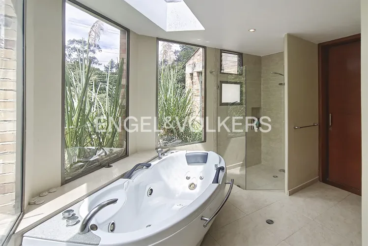 Casa de 3 alcobas en venta en Chuntame, Cajicá, 250 m² · foto 9 de 16