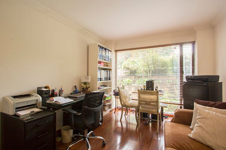 Apartamento de 3 alcobas en venta en Los Rosales, Bogotá, 194 m² · foto 6 de 21