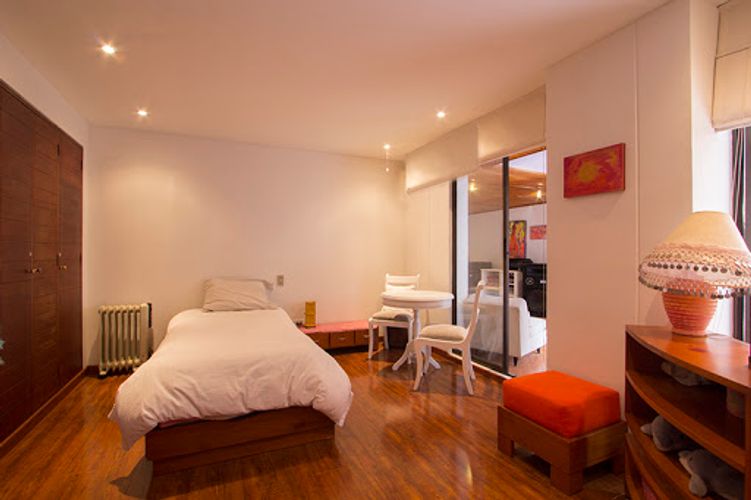 Apartamento de 3 alcobas en venta en Los Rosales, Bogotá, 194 m² · foto 14 de 21