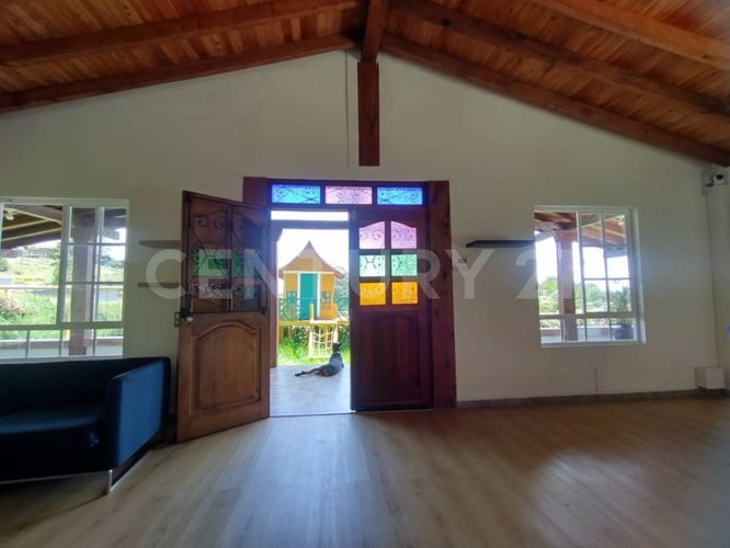 Finca en venta en Las Cabañas, Marinilla, 254 m² · foto 3 de 23