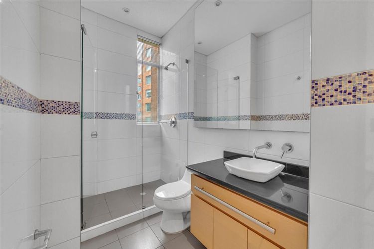 Apartamento de 4 alcobas en venta en Los Rosales, Bogotá, 290 m² · foto 5 de 16