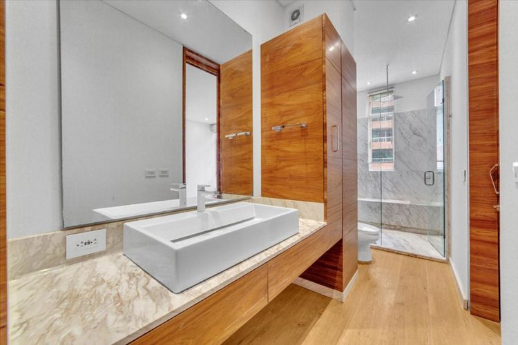 Apartamento de 4 alcobas en venta en Los Rosales, Bogotá, 290 m² · foto 6 de 16
