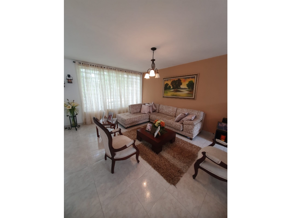 Casa en Venta en El bosque, Cali