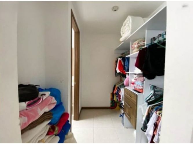 Casa de 4 alcobas en venta en Ciudad Country, Jamundí, 128 m² · foto 9 de 24