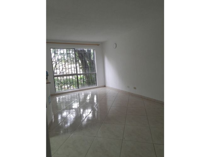 Apartamento de 3 alcobas en venta en Cabecera San Antonio De Prado, Medellín, 74 m² · foto 13 de 21