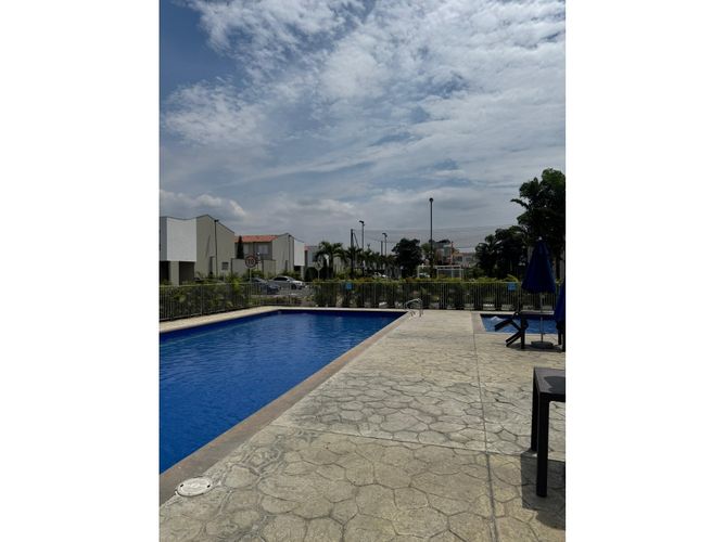 Casa de 4 alcobas en venta en Ciudad Country, Jamundí, 128 m² · foto 17 de 24