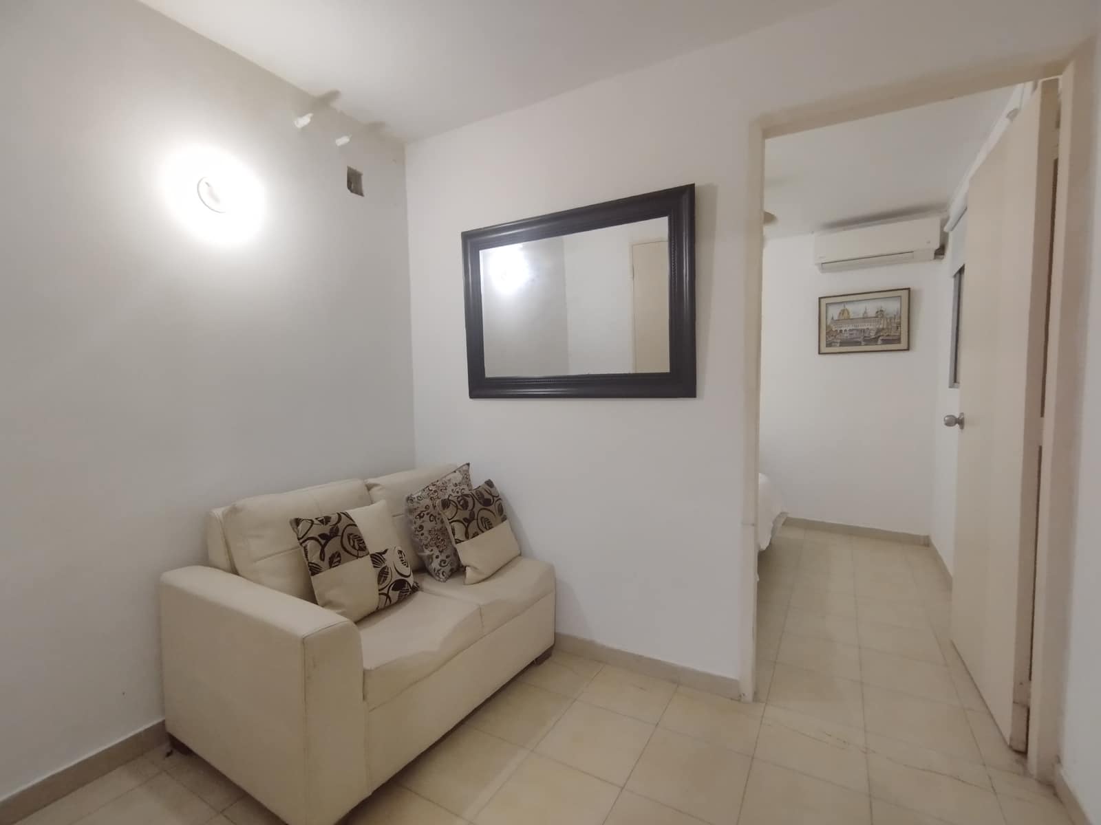 Apartaestudio en arriendo en El Laguito, Cartagena · foto 2 de 9