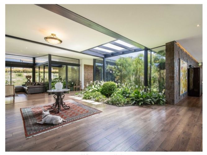 Casa de 3 alcobas en venta en Vía Las Palmas, Medellín, 510 m² · foto 2 de 16