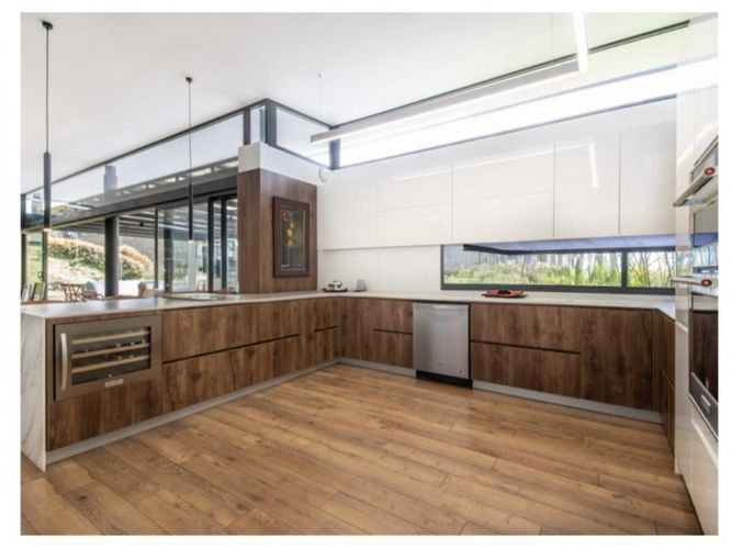Casa de 3 alcobas en venta en Vía Las Palmas, Medellín, 510 m² · foto 9 de 16