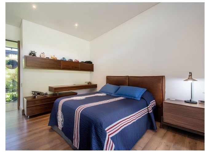 Casa de 3 alcobas en venta en Vía Las Palmas, Medellín, 510 m² · foto 12 de 16