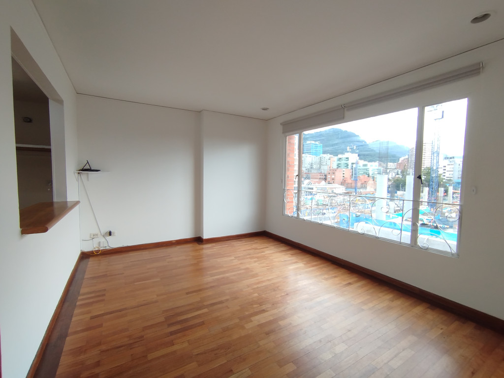 Apartamento en Arriendo en Santa teresita, Bogotá