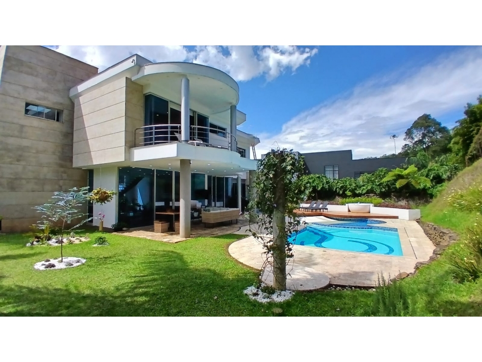 Casa en Arriendo en Las palmas, Medellín