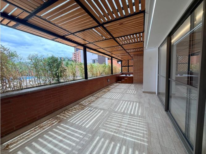 Apartamento de 3 alcobas en venta en San Jose, Sabaneta, 135 m² · foto 8 de 24