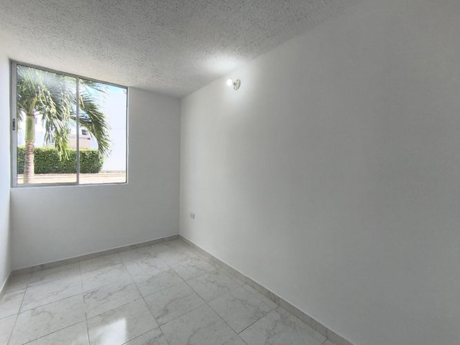 Apartamento de 3 alcobas en venta en Caobos, Villa del Rosario, 64 m² · foto 3 de 9