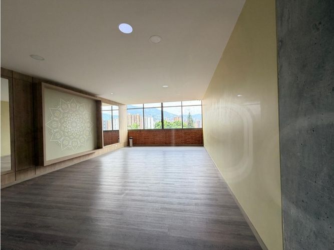 Apartamento de 3 alcobas en venta en San Jose, Sabaneta, 135 m² · foto 21 de 24