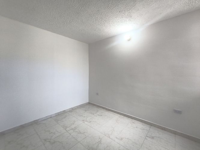 Apartamento de 3 alcobas en venta en Caobos, Villa del Rosario, 64 m² · foto 8 de 9