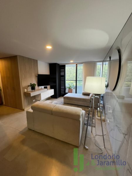 Apartamento en arriendo en Las Palmas, Medellín · foto 3 de 14