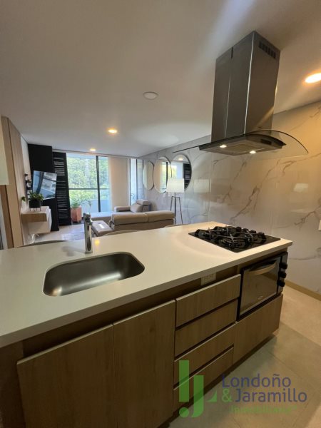 Apartamento en arriendo en Las Palmas, Medellín · foto 5 de 14