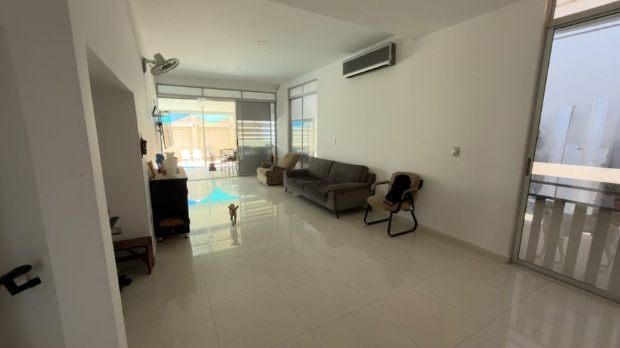 Casa de 5 alcobas en venta en La Floresta, Los Patios, 603 m² · foto 5 de 24