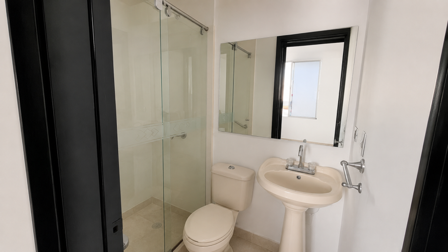 Casa de 5 alcobas en venta en La Floresta, Los Patios, 603 m² · foto 21 de 24