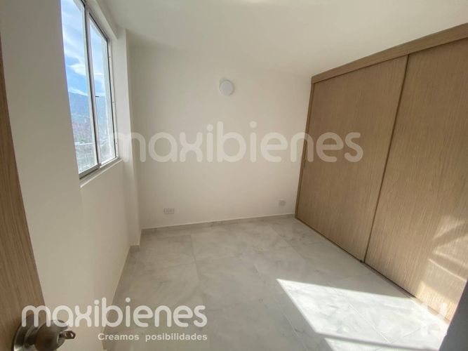 Apartamento de 3 alcobas en arriendo en Bello, 60 m² · foto 4 de 10