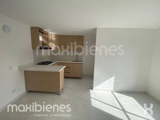 Apartamento de 3 alcobas en arriendo en Bello, 60 m² · foto 8 de 10