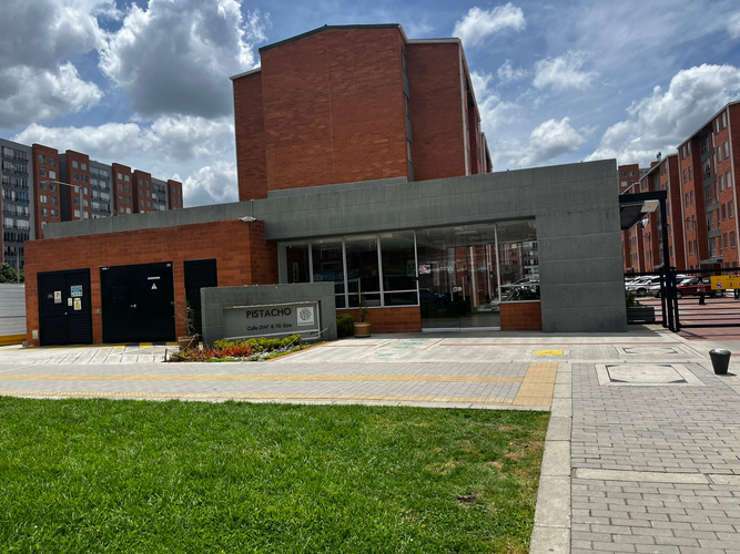 Apartamento de 2 alcobas en venta en El Cortijo, Madrid, 41 m² · foto 15 de 24