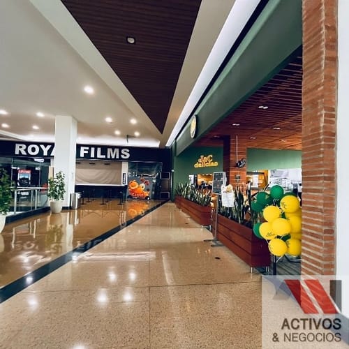 Local en arriendo en Colombia, Medellín, 254 m² · foto 6 de 10