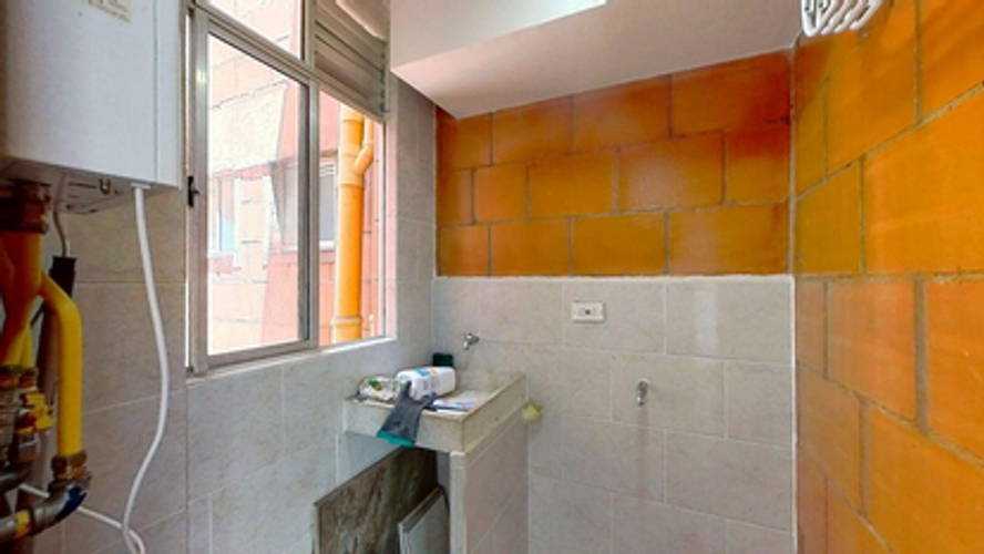 Apartamento de 2 alcobas en venta en El Cortijo, Madrid, 41 m² · foto 4 de 24