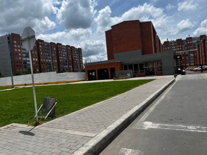 Apartamento de 2 alcobas en venta en El Cortijo, Madrid, 41 m² · foto 22 de 24