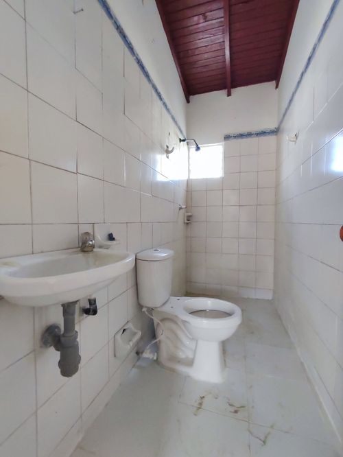 Casa de 3 alcobas en arriendo en Villa Antigua, Villa del Rosario, 99 m² · foto 9 de 13