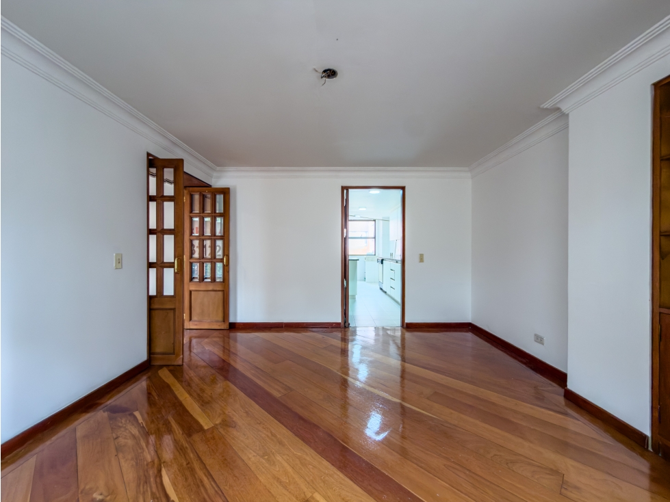 Apartamento en venta en El Refugio, Bogotá · foto 9 de 24