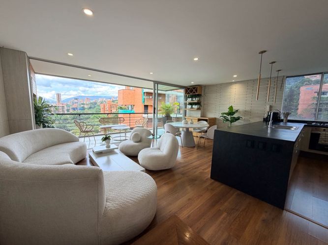 Apartamento de 2 alcobas en venta en San Lucas, Medellín, 138 m² · foto 5 de 9
