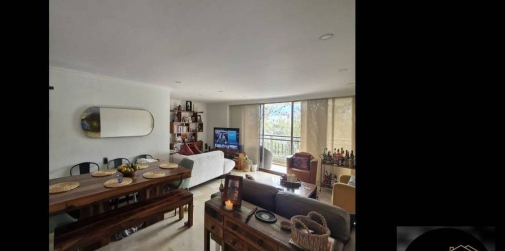 Apartamento en venta en Castropol, Medellín, 145 m² · foto 4 de 17
