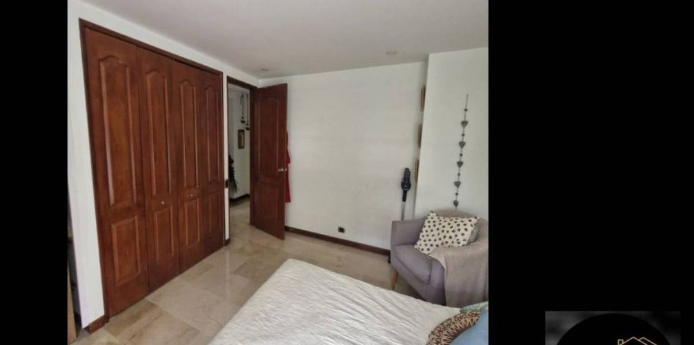 Apartamento en venta en Castropol, Medellín, 145 m² · foto 11 de 17