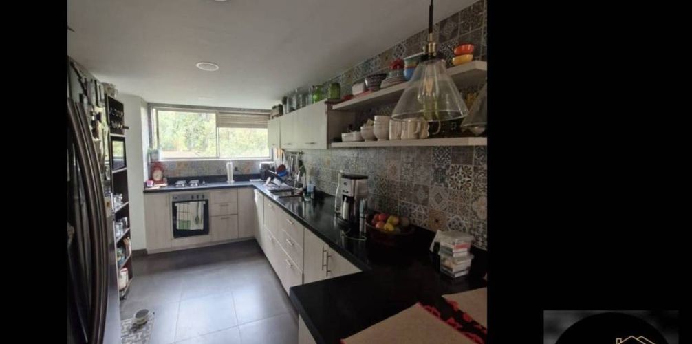 Apartamento en venta en Castropol, Medellín, 145 m² · foto 13 de 17