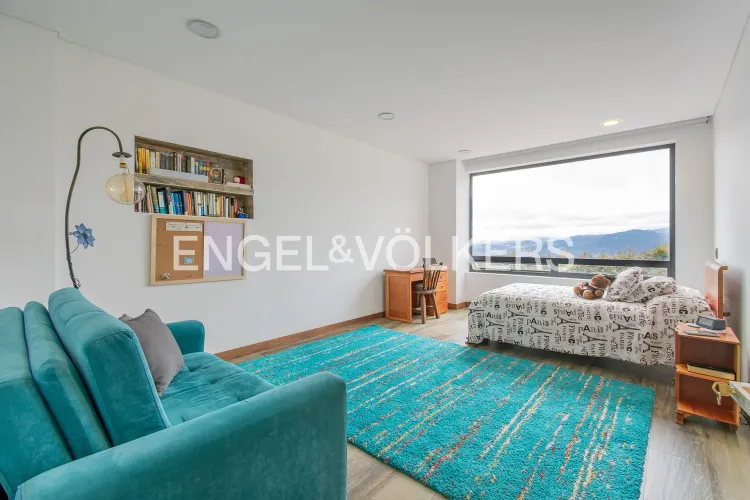 Casa de 4 alcobas en venta en Yerbabuena, Chía, 384 m² · foto 15 de 18