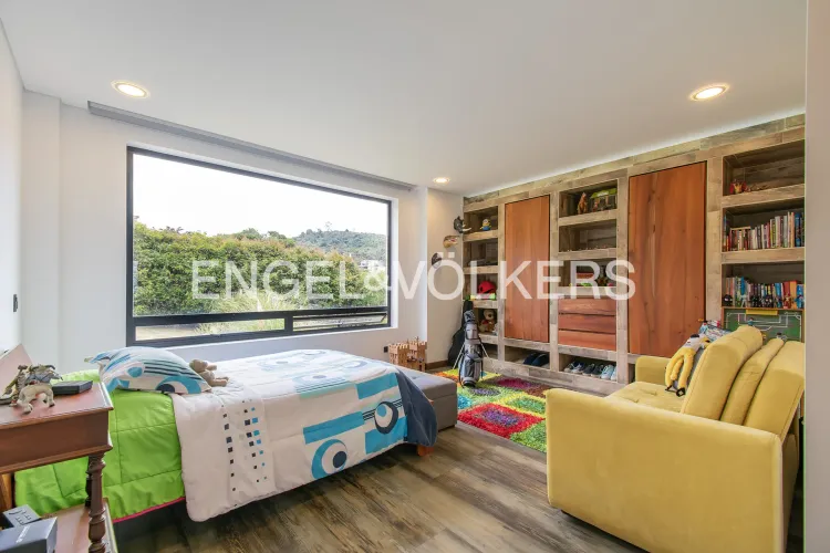 Casa de 4 alcobas en venta en Yerbabuena, Chía, 384 m² · foto 14 de 18