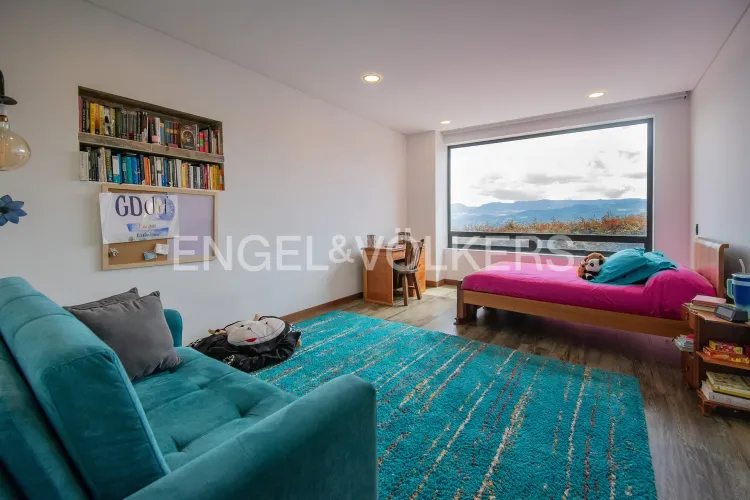 Casa de 4 alcobas en venta en Yerbabuena, Chía, 384 m² · foto 13 de 18