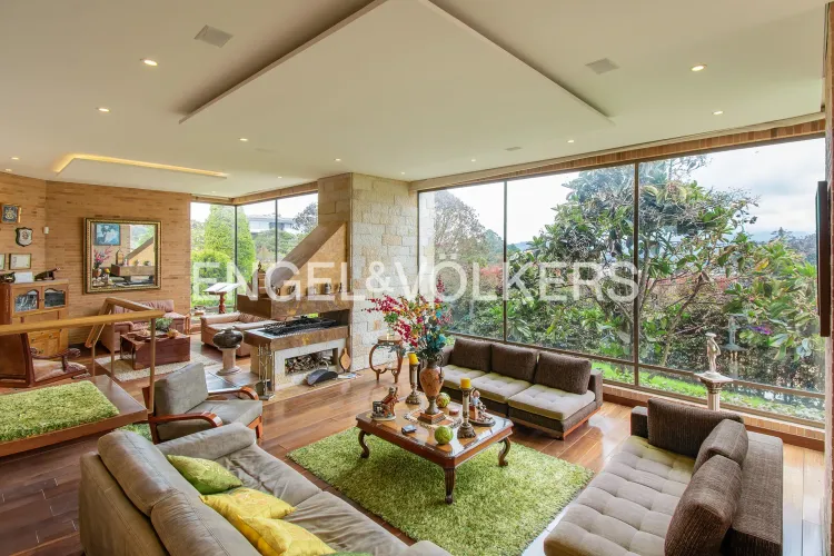 Casa de 4 alcobas en venta en Yerbabuena, Chía, 429 m² · foto 4 de 20