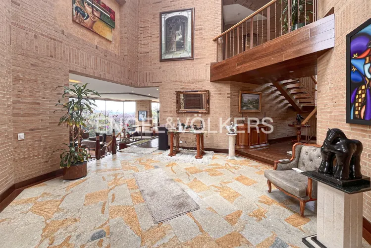 Casa de 4 alcobas en venta en Yerbabuena, Chía, 429 m² · foto 2 de 20