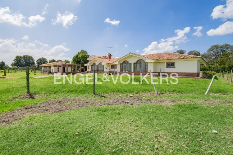 Casa de 5 alcobas en venta en Pueblo Viejo, Cota, 600 m² · foto 17 de 18