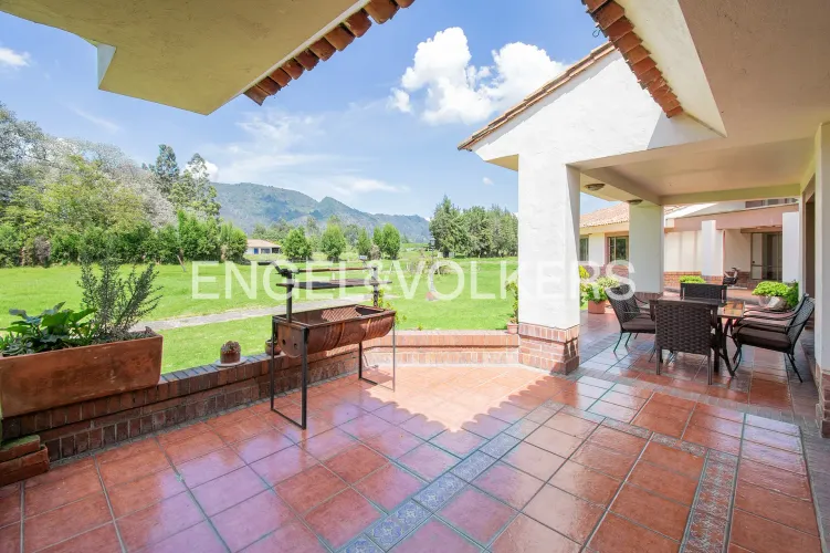 Casa de 5 alcobas en venta en Pueblo Viejo, Cota, 600 m² · foto 16 de 18
