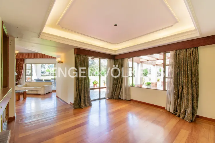 Casa de 5 alcobas en venta en Pueblo Viejo, Cota, 600 m² · foto 8 de 18