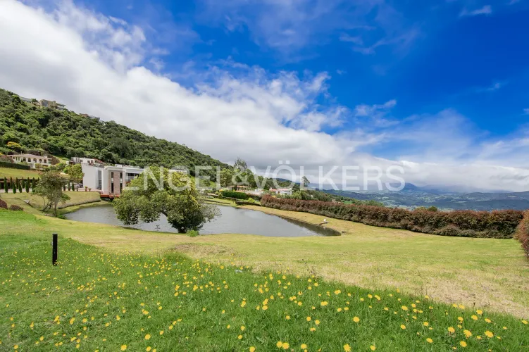 Lote en venta en Yerbabuena, Chía · foto 2 de 6