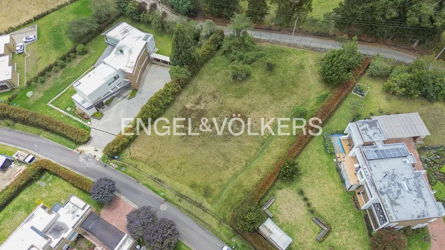 Lote en venta en Yerbabuena, Chía · foto 2 de 10