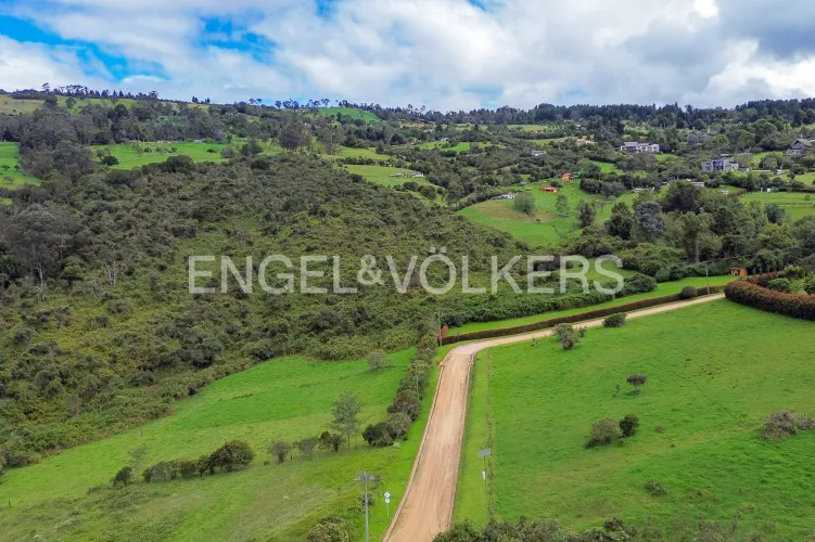Lote en venta en Yerbabuena, Chía · foto 3 de 6