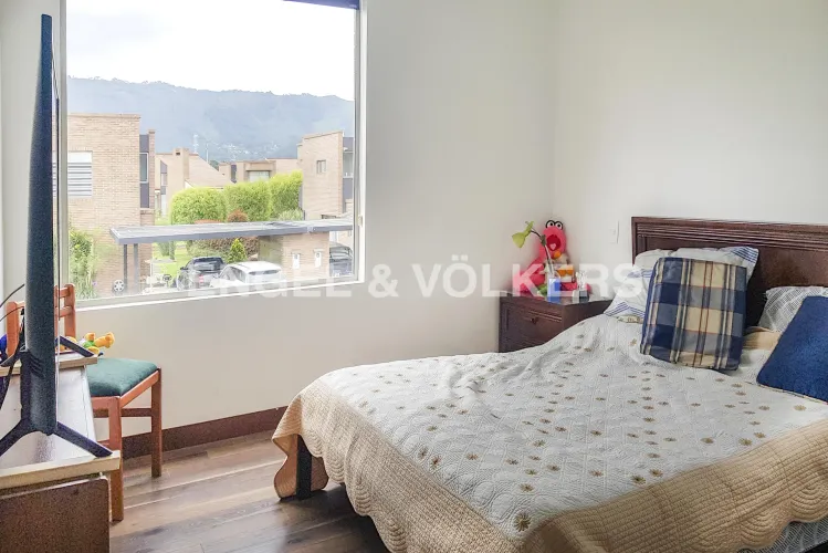 Casa de 3 alcobas en venta en Pueblo Viejo, Cota, 211 m² · foto 14 de 19